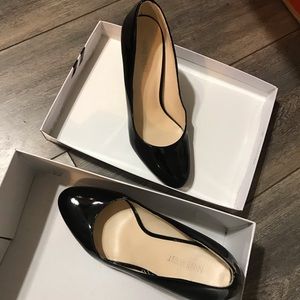 Nine West patent leather pumps